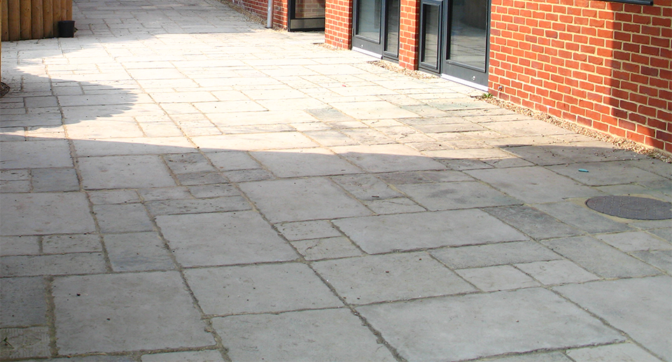 Driveway Cleaning Kingston upon Thames